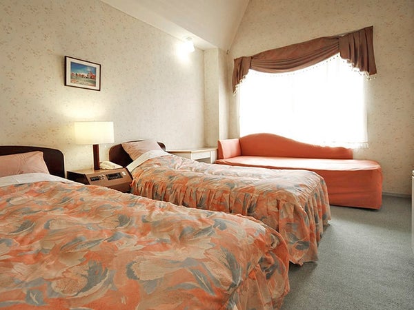 朝発バス/☆リフト&レンタル滞在中付☆ホテルグリーンプラザ上越・1泊リフト2日券付2